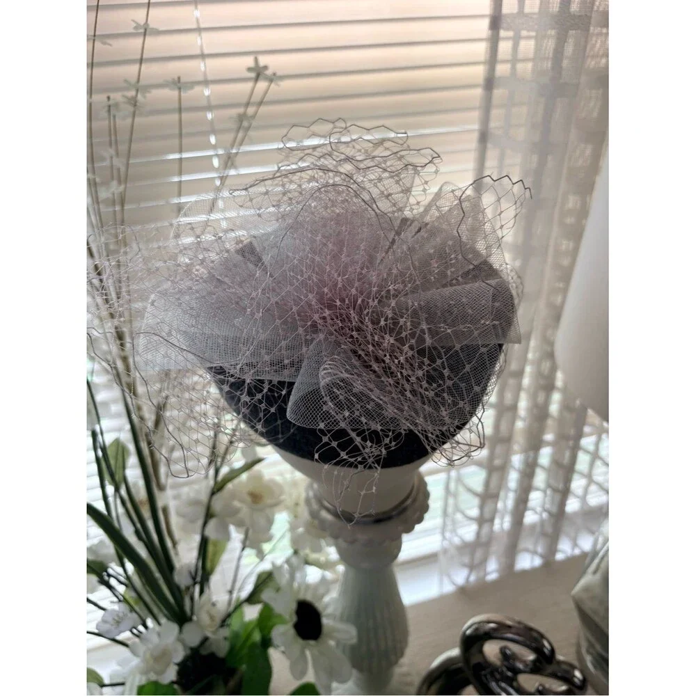 VTG Gray Wool Pillbox Mesh Veil Fascinator Hat